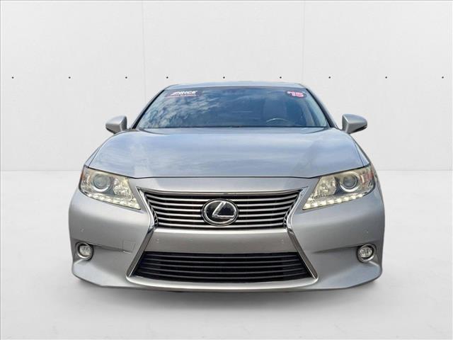 2015 Lexus ES 350 photo 2