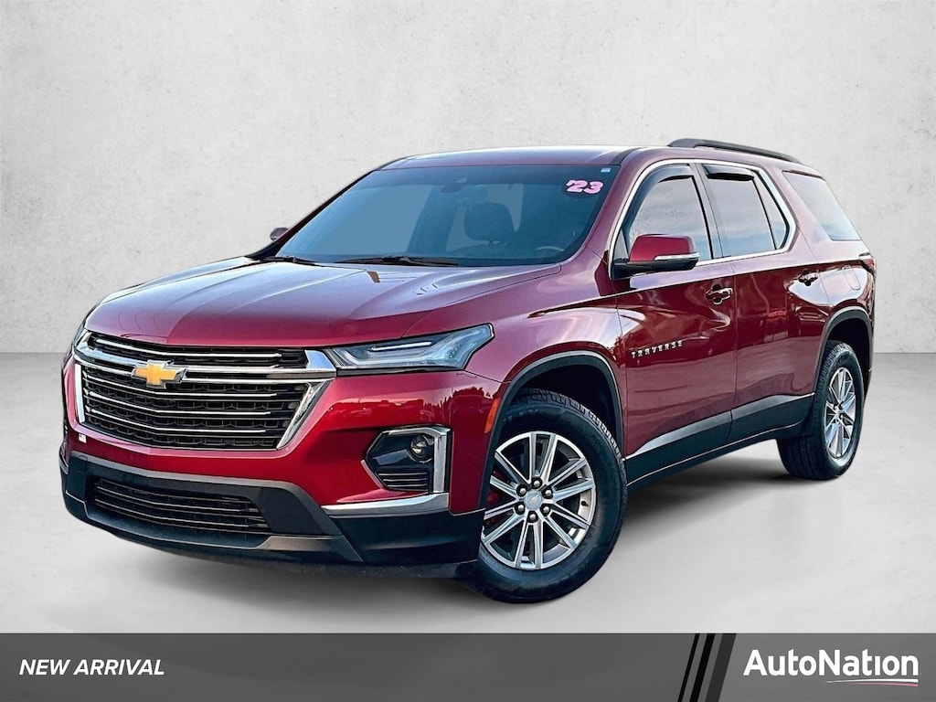 Certified 2023 Chevrolet Traverse LT Cloth SUV