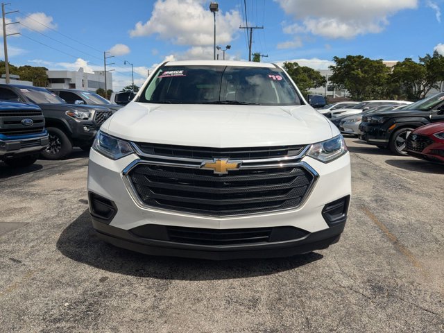 2019 Chevrolet Traverse LS photo 2