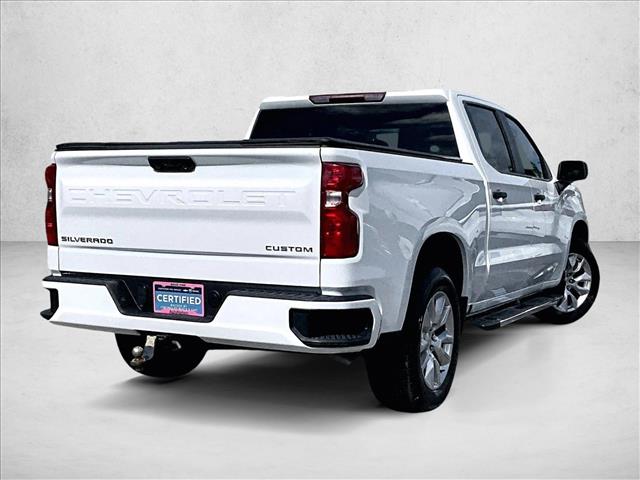 2025 Chevrolet Silverado 1500 Custom photo 2