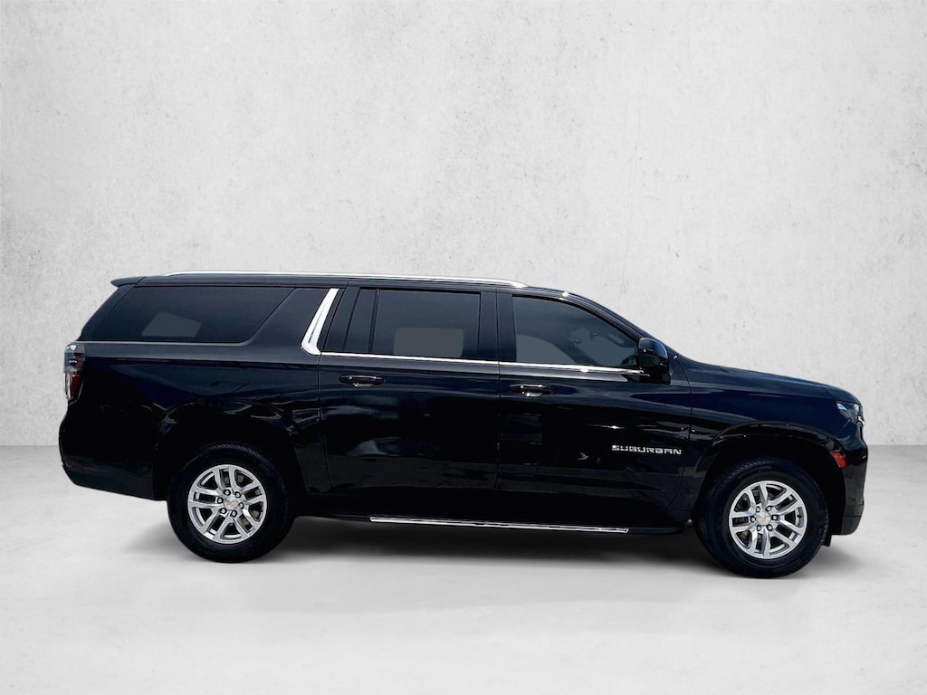 Used 2024 Chevrolet Suburban LT SUV