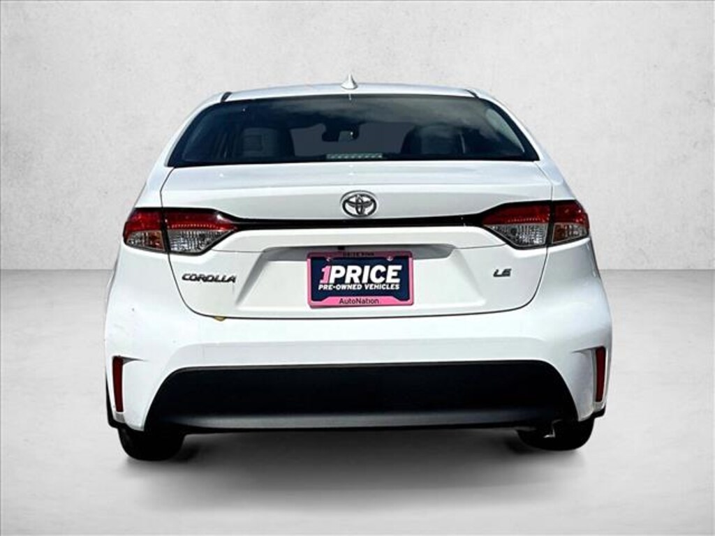 Used 2025 Toyota Corolla LE Sedan