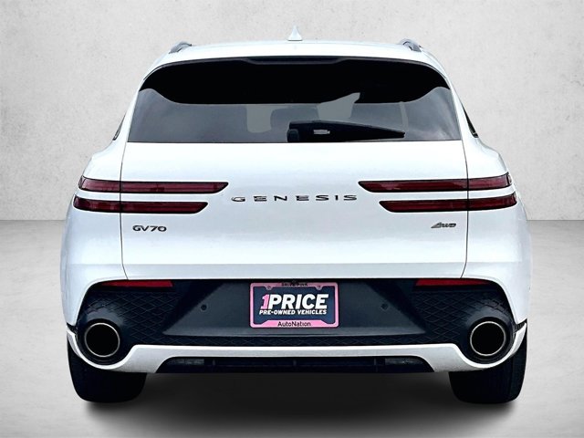 2022 Genesis GV70 2.5T photo 2