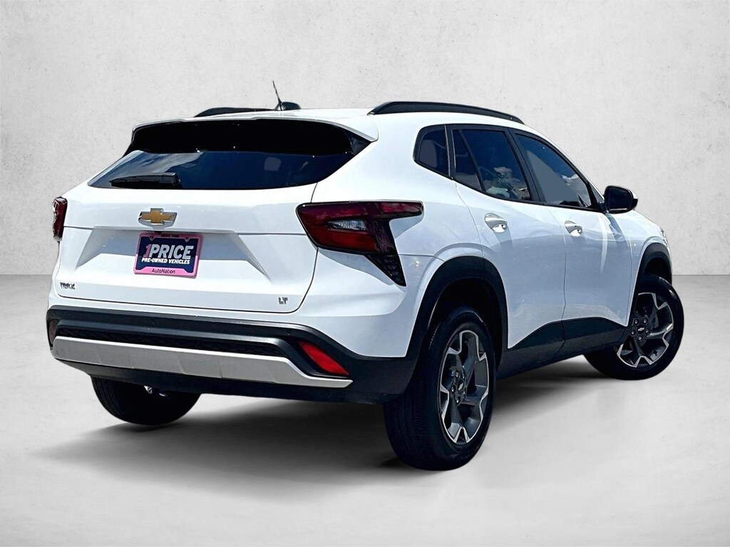 Certified 2025 Chevrolet Trax LT SUV