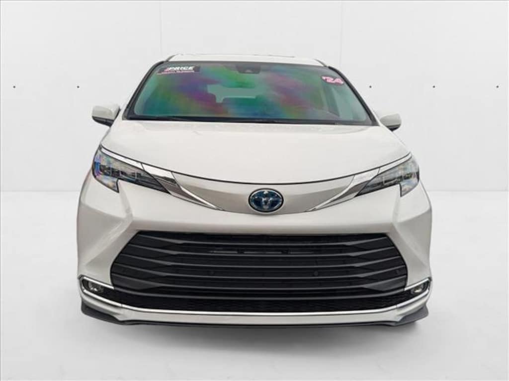 Used 2024 Toyota Sienna XLE Van Passenger Van