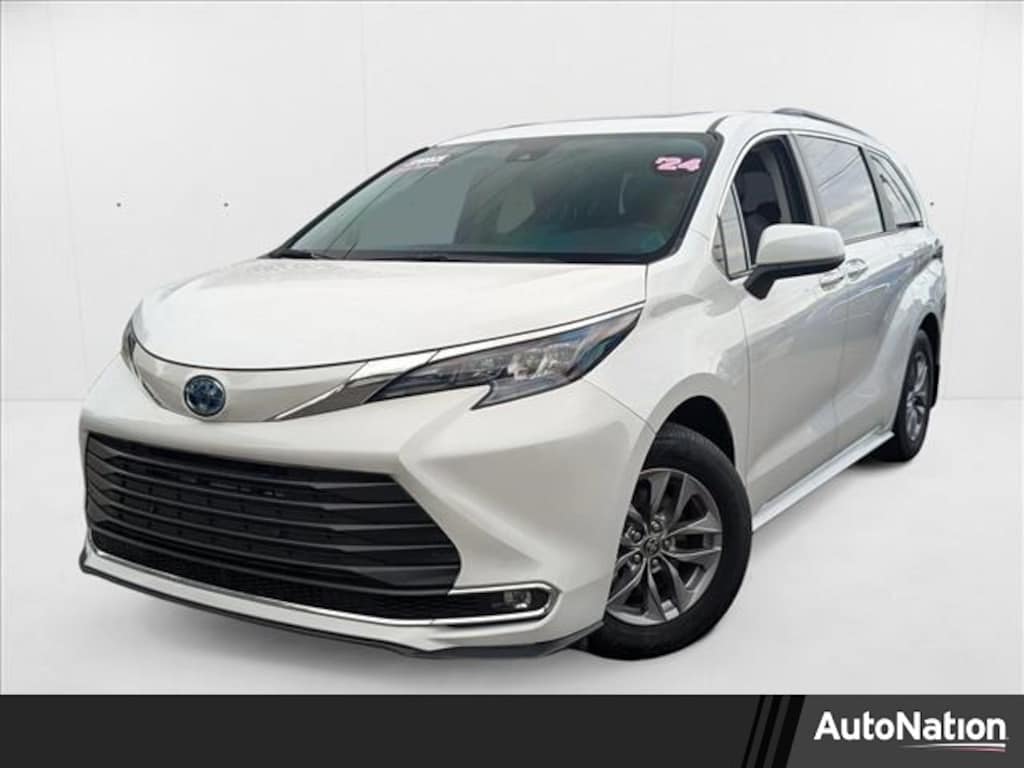 Used 2024 Toyota Sienna XLE Van Passenger Van