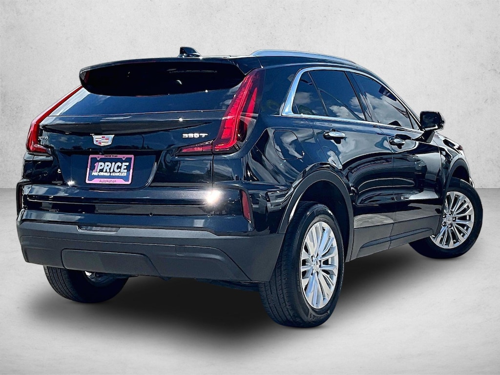 Used 2024 CADILLAC XT4 FWD Luxury SUV