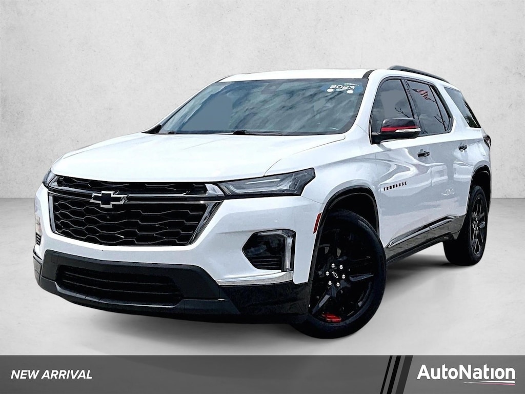 Used 2023 Chevrolet Traverse Premier SUV
