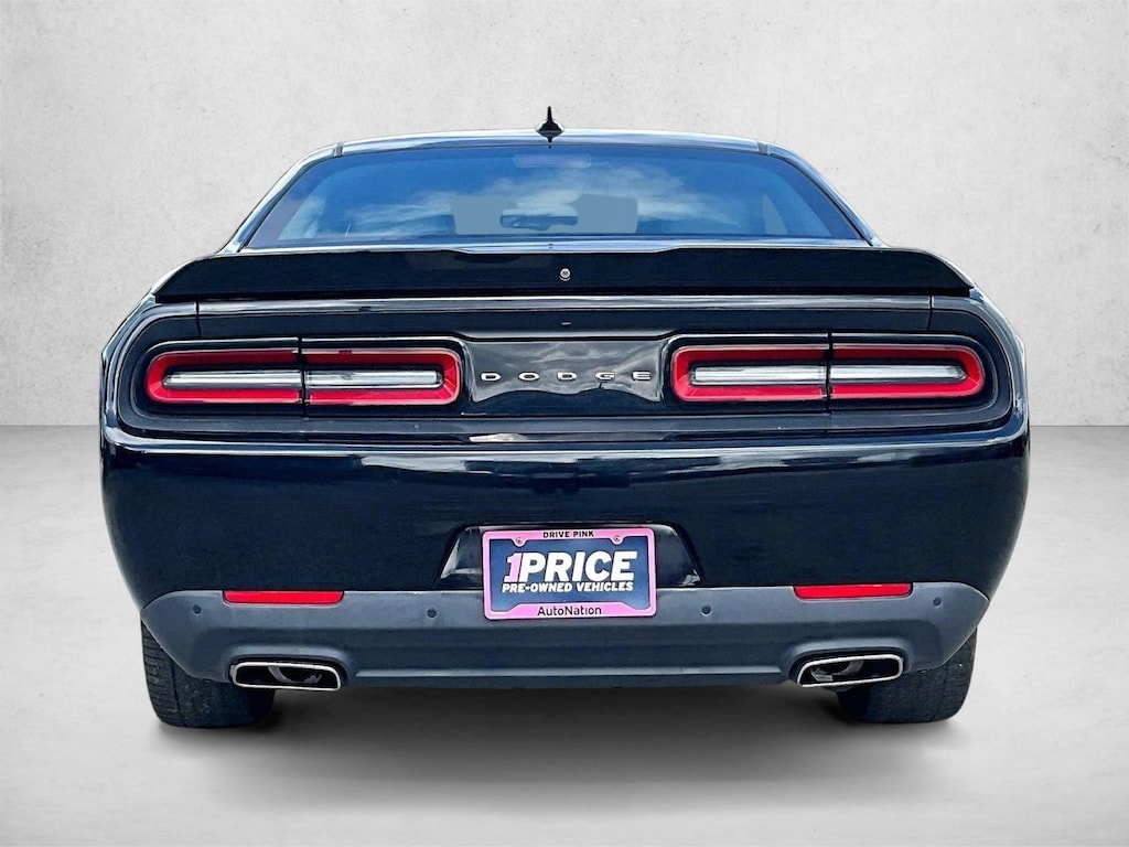 Used 2016 Dodge Challenger SXT Plus Coupe