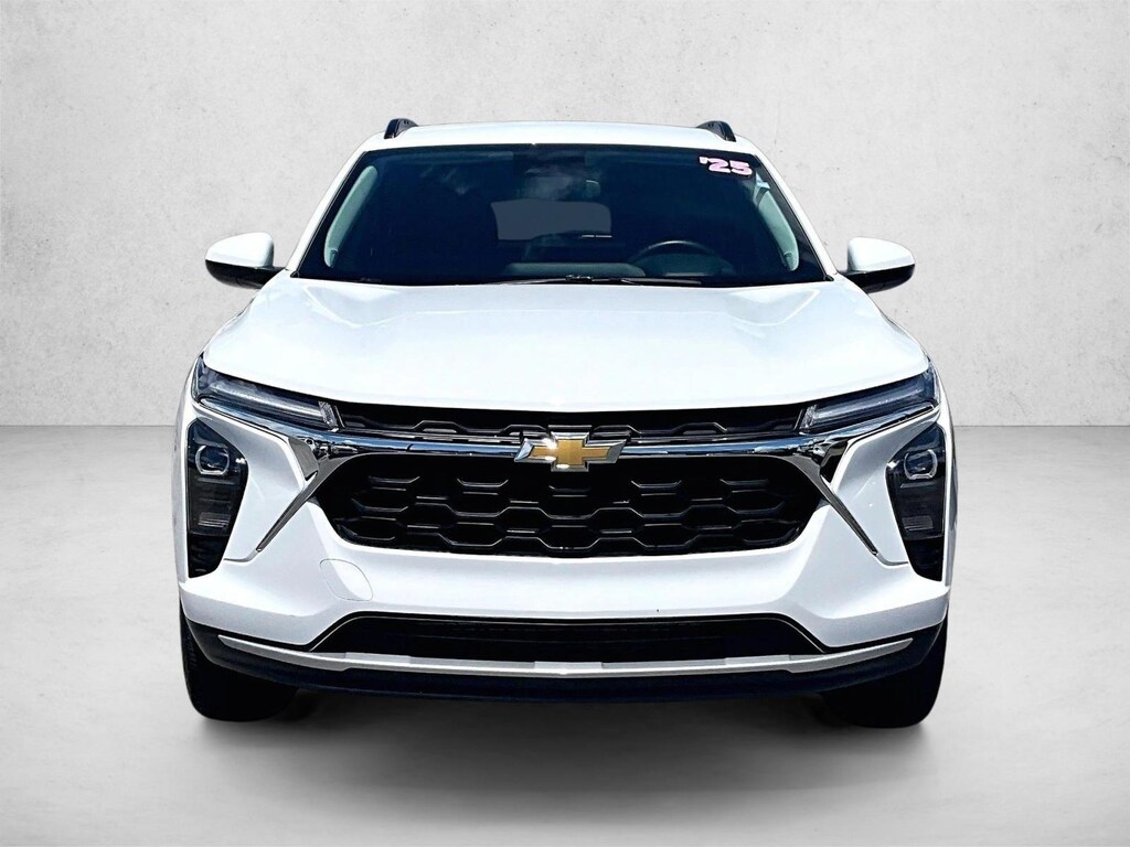 Certified 2025 Chevrolet Trax LT SUV