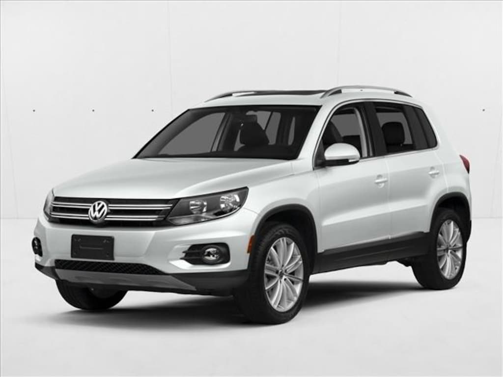 Used 2016 Volkswagen Tiguan SE SUV
