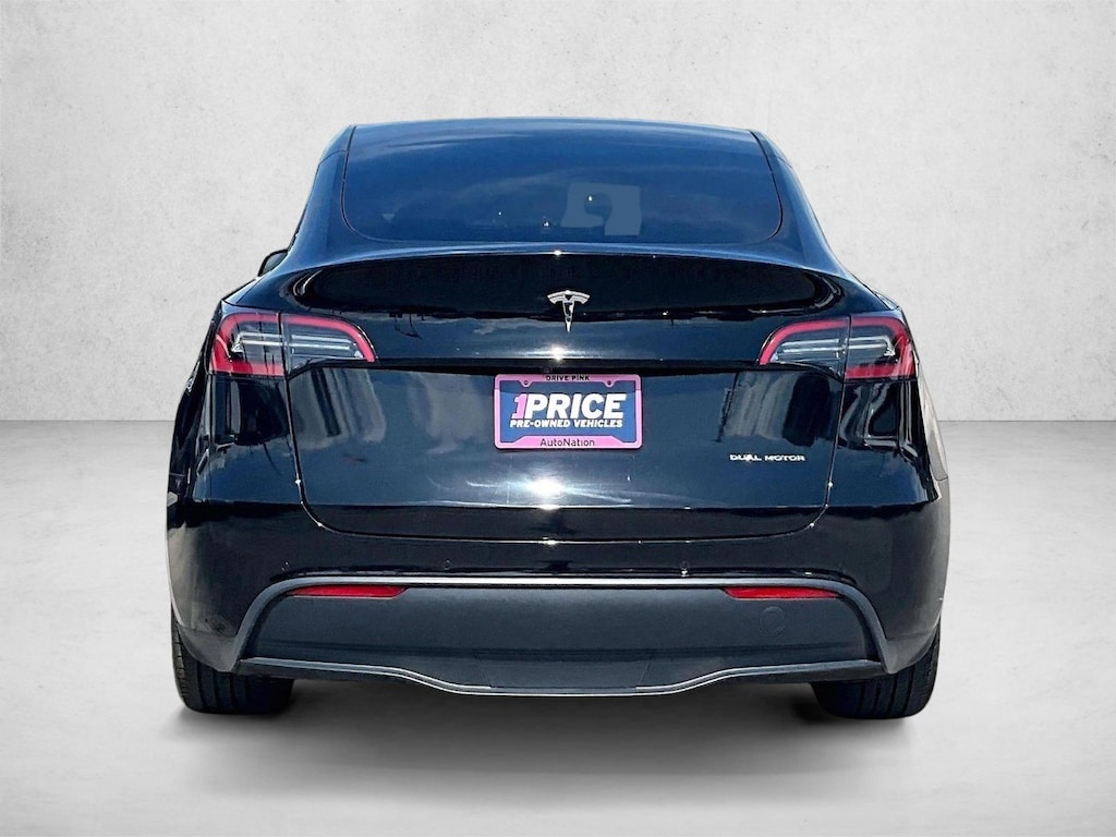 Used 2022 Tesla Model Y Long Range SUV