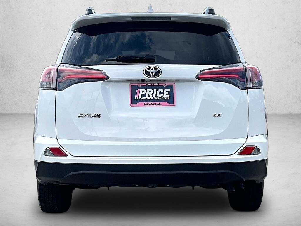 Used 2018 Toyota RAV4 LE SUV