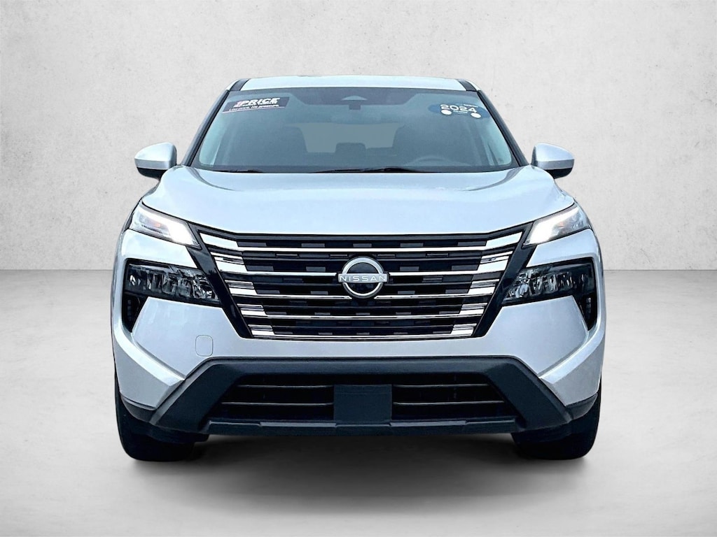 Used 2024 Nissan Rogue SV SUV