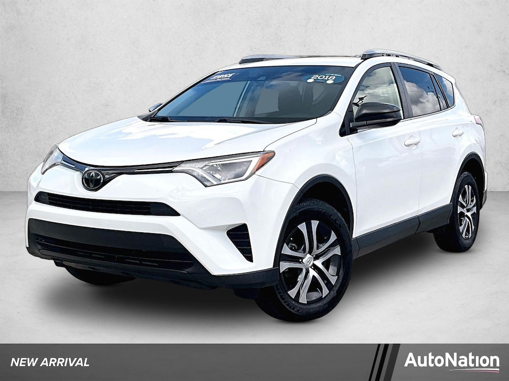 Used 2018 Toyota RAV4 LE SUV