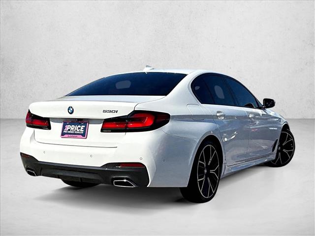 2023 Bmw 530i Sedan photo 2