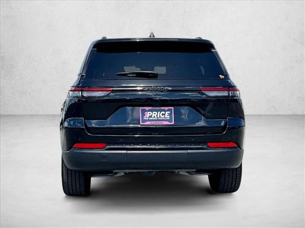 Used 2024 Jeep Grand Cherokee Altitude X SUV