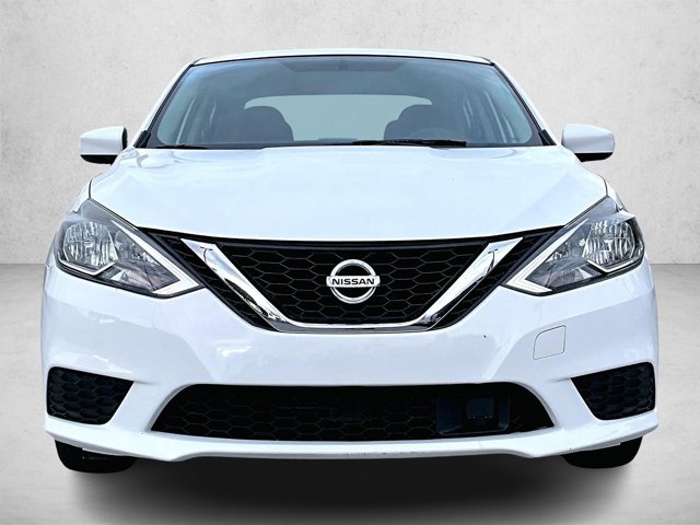 2019 Nissan Sentra SV photo 3