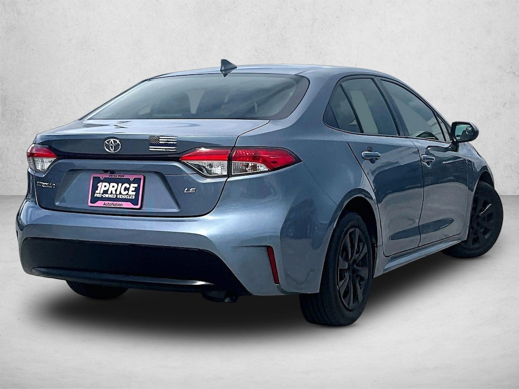 Used 2020 Toyota Corolla LE Sedan