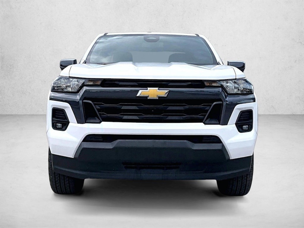 Used 2024 Chevrolet Colorado 2WD LT Truck Crew Cab