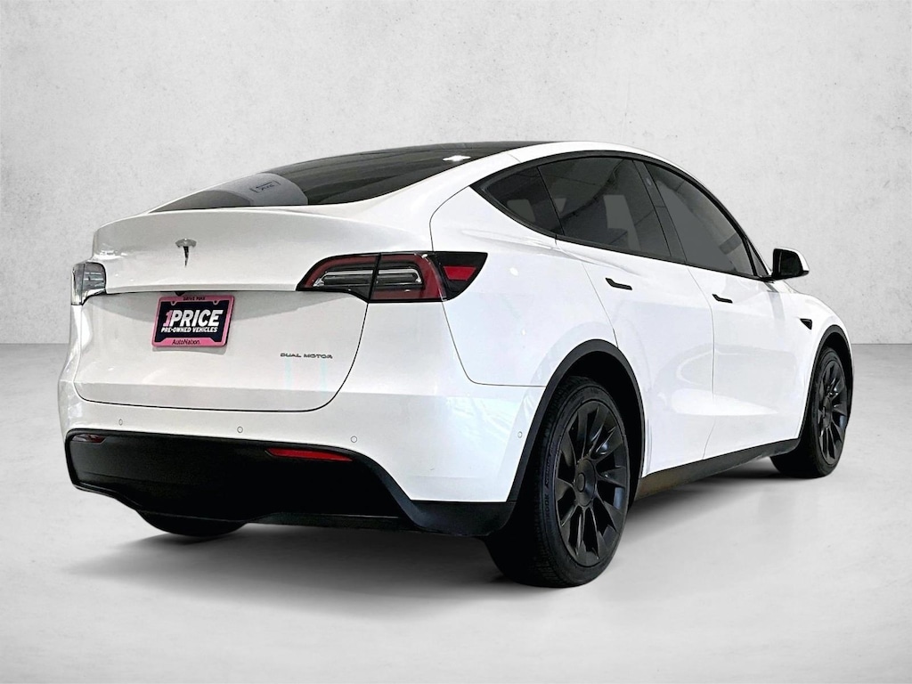 Used 2022 Tesla Model Y Long Range SUV