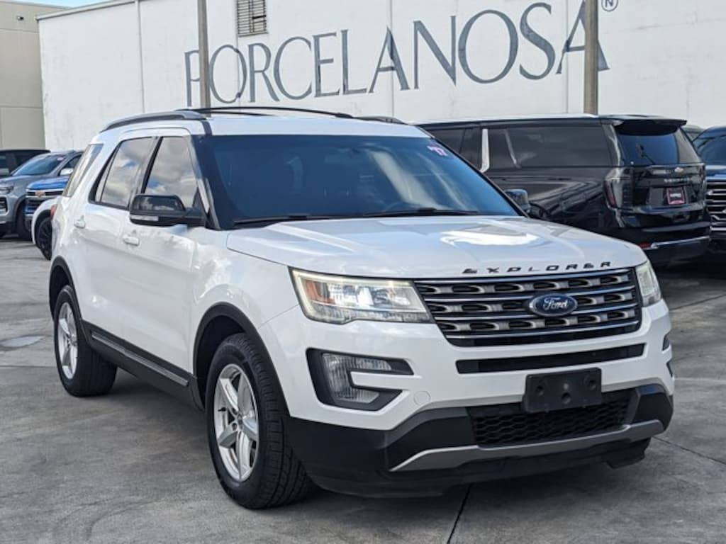 Used 2017 Ford Explorer XLT SUV
