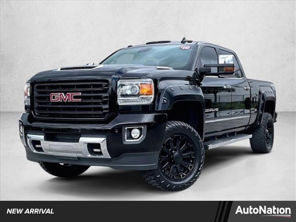 Used 2018 GMC Sierra 2500HD Denali Truck Crew Cab