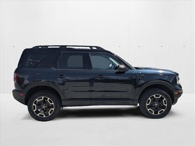 2022 Ford Bronco Sport Outer Banks photo 4