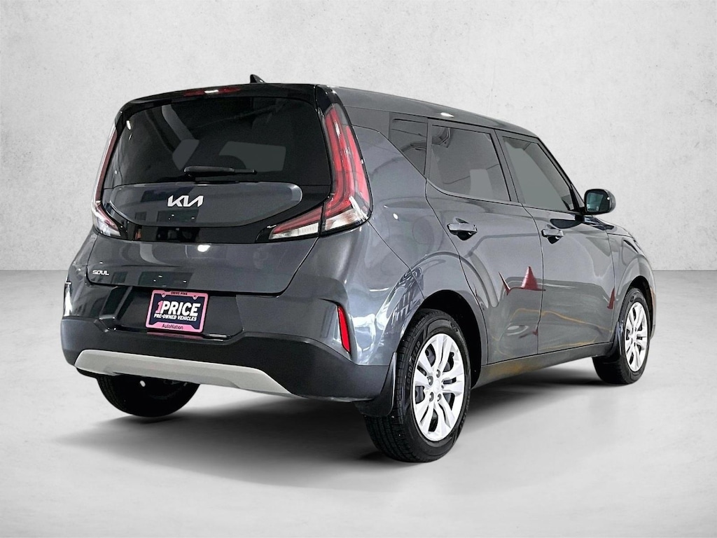 Used 2024 Kia Soul LX Hatchback