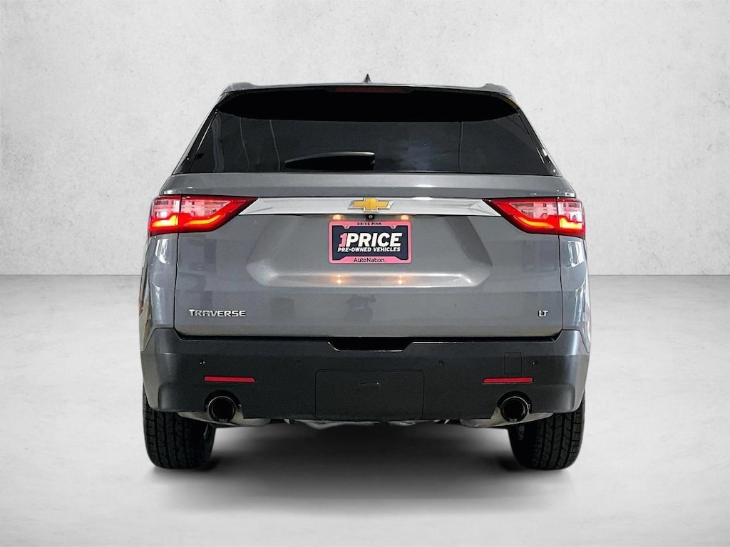 Used 2021 Chevrolet Traverse LT Leather SUV