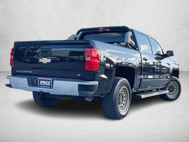 2018 Chevrolet Silverado 1500 LT photo 2