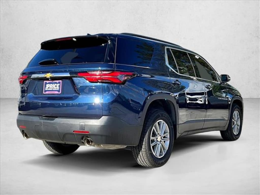 Used 2023 Chevrolet Traverse LT Leather SUV