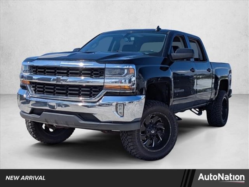 Used 2017 Chevrolet Silverado 1500 LT Truck Crew Cab