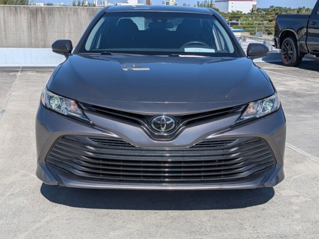 Used 2018 Toyota Camry LE Sedan