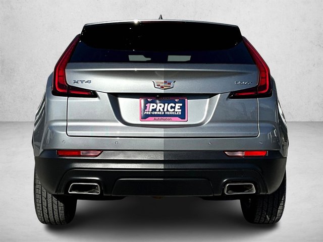 2023 Cadillac XT4 Luxury photo 3