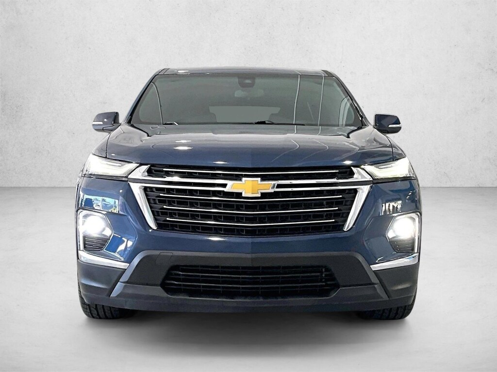 Used 2023 Chevrolet Traverse LT Cloth SUV