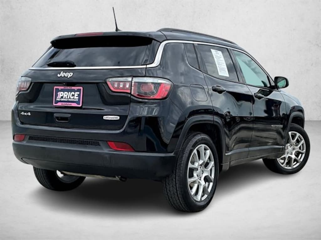 Used 2022 Jeep Compass Latitude Lux SUV