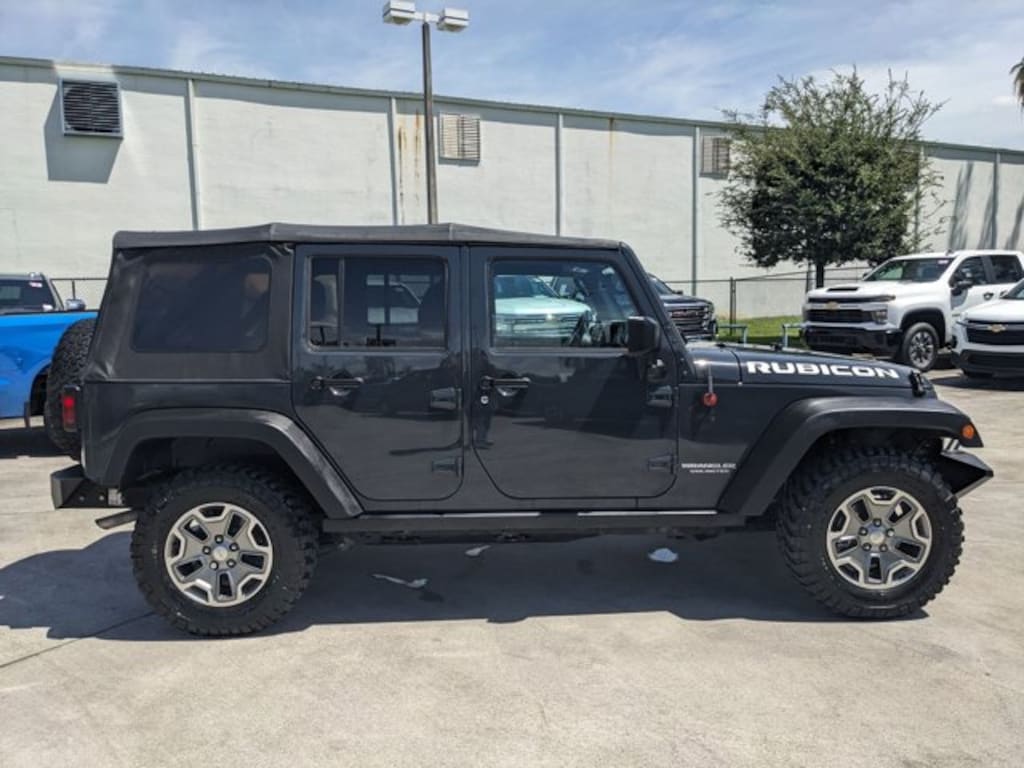 Used 2017 Jeep Wrangler JK Unlimited Rubicon SUV