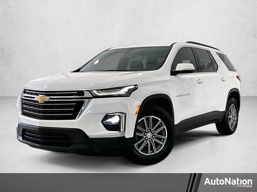 Used 2023 Chevrolet Traverse LT Cloth SUV