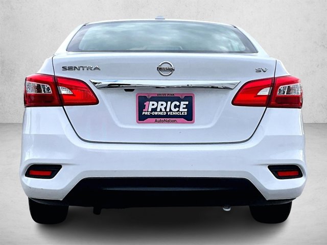 2019 Nissan Sentra SV photo 4