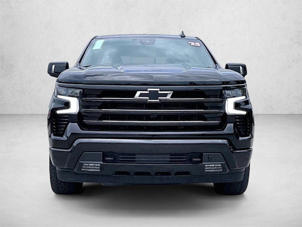 Used 2025 Chevrolet Silverado 1500 High Country Truck Crew Cab