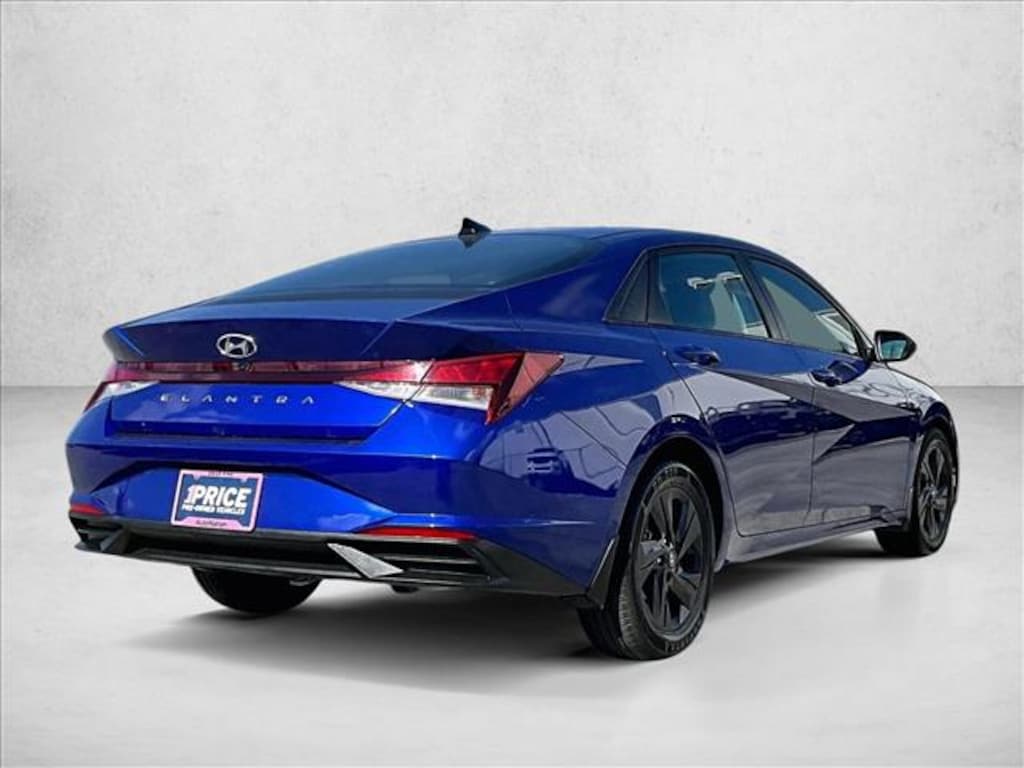 Used 2021 Hyundai Elantra SEL Sedan