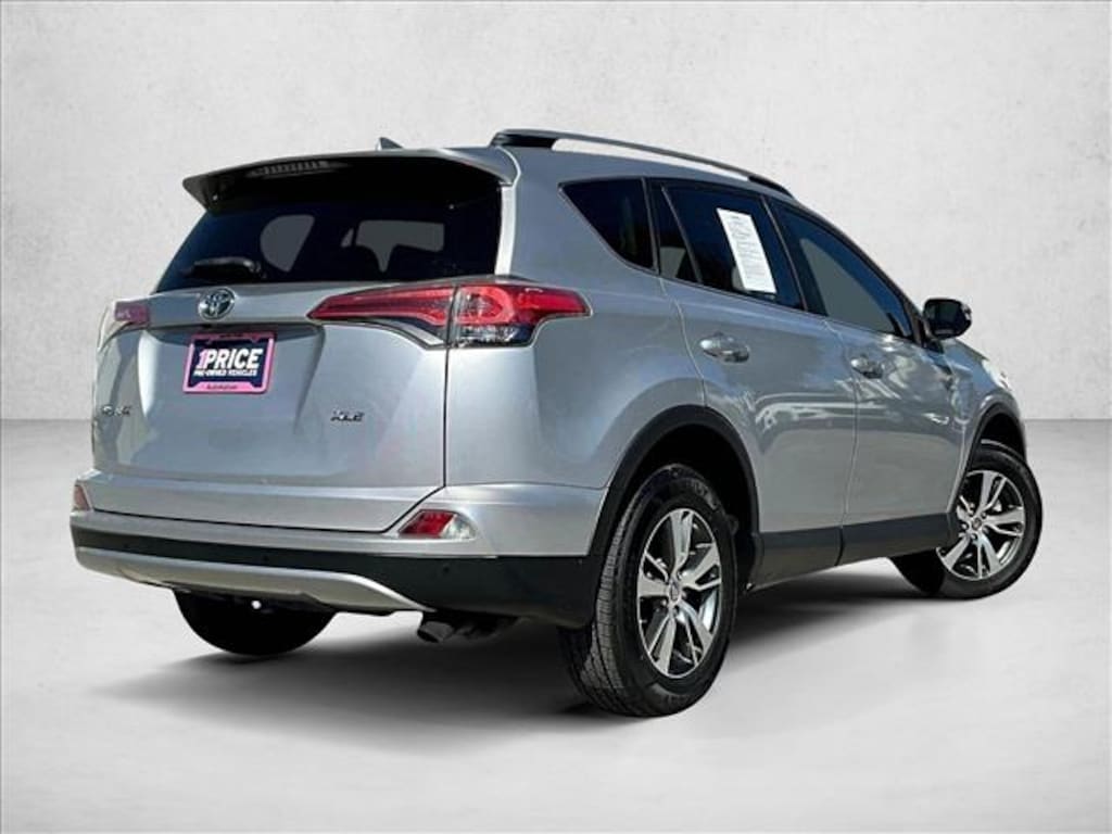 Used 2017 Toyota RAV4 XLE SUV
