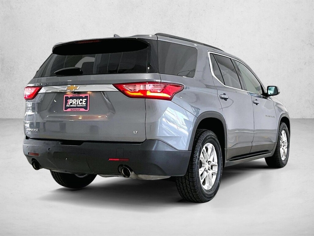 Used 2021 Chevrolet Traverse LT Leather SUV