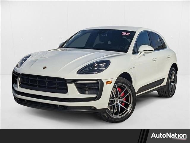2022 Porsche Macan S