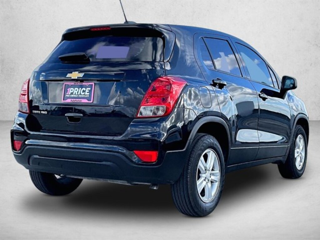 Used 2022 Chevrolet Trax LS SUV
