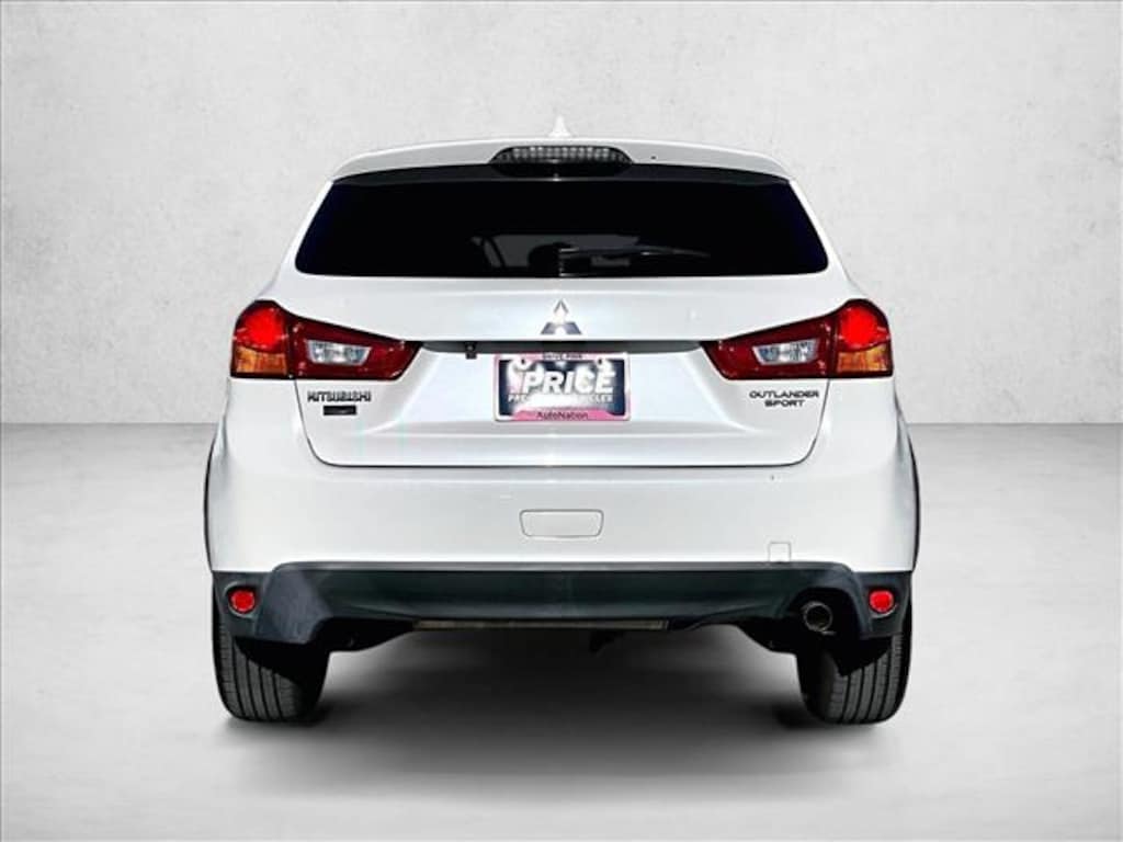 Used 2017 Mitsubishi Outlander Sport ES 2.0 CUV