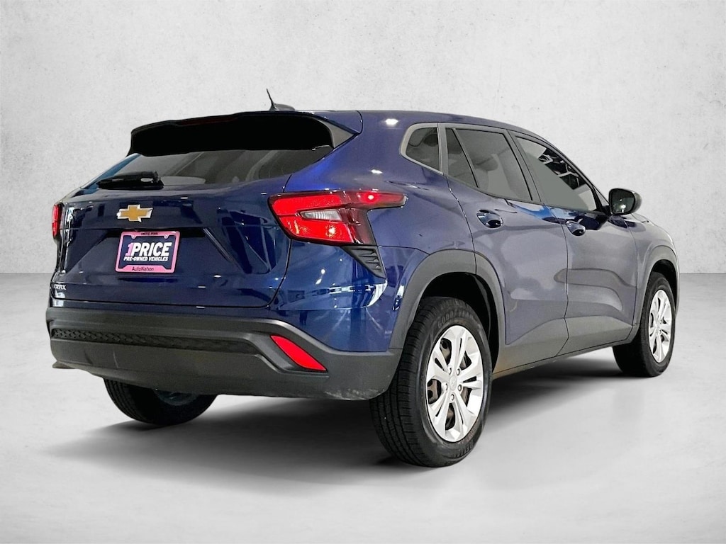 Used 2024 Chevrolet Trax LS SUV