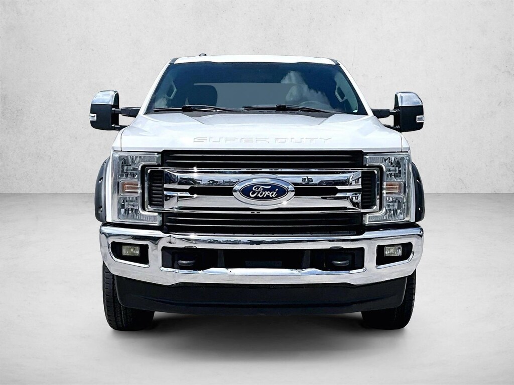 Used 2017 Ford F-250 XLT Truck Crew Cab