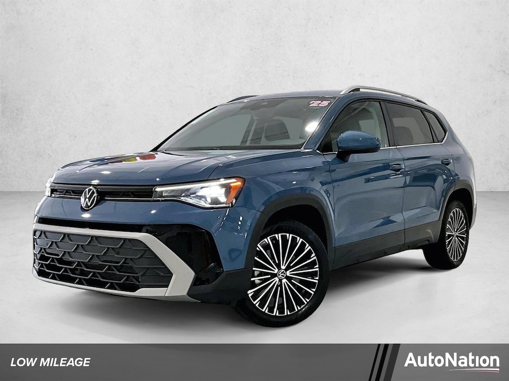 Used 2025 Volkswagen Taos SE SUV